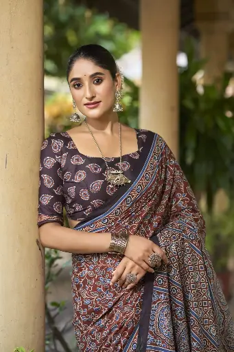 BAGRU PARI VOL👰🏻                 🧵 Fabric :- PURE Heavy MUL MUL Cotton  printed saree...